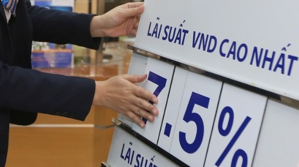 Lãi suất ngân hàng hôm nay 29/7: Lãi suất tiết kiệm nhúc nhích tăng, cạnh tranh hút vốn nóng lên trở lại